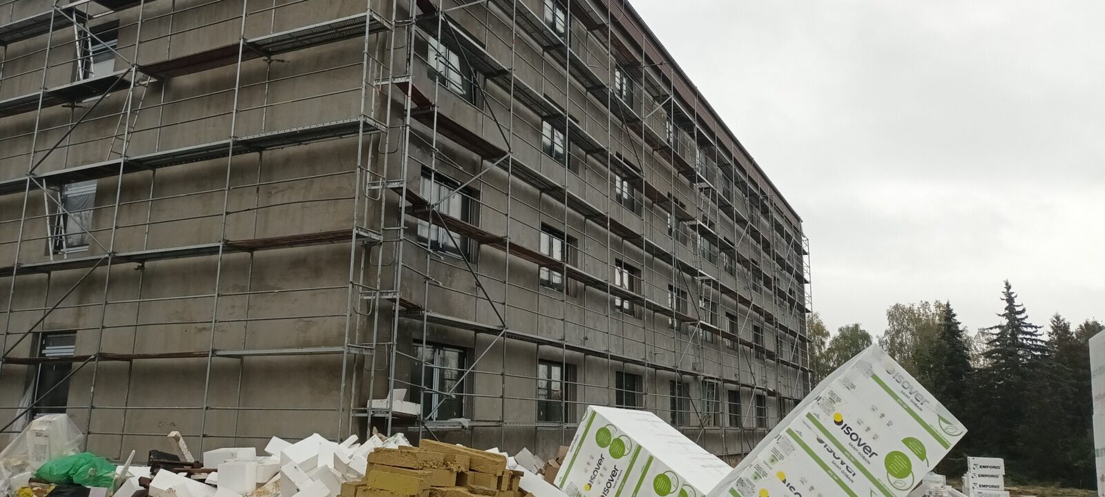 Zatepľovanie bytového domu minerálnou vlnou